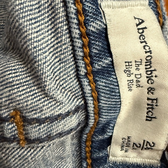 Abercrombie & Fitch Women's The Dad High Rise Blue Jeans 26/2R - Picture 5 of 7
